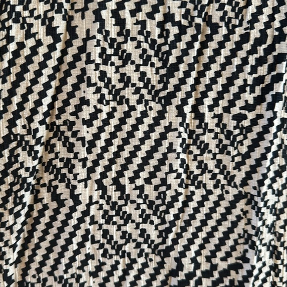 Part Two maxi dress with graphic print! - Picture 4 of 11